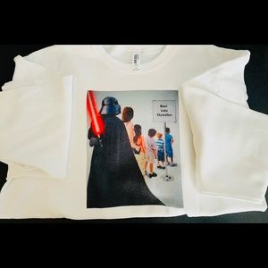 Darth Vader Waiting to Meet Luke Sweatshirt Size M